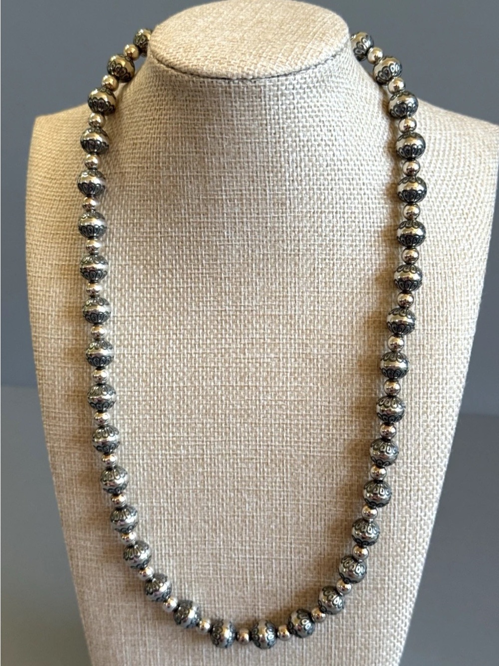 CAROLYN POLLACK Amer West Sterling 21-24" 10mm Native Pearl Beaded Necklace 36g